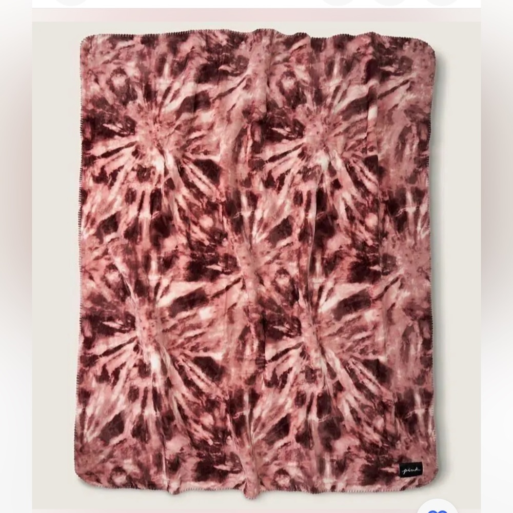 Victoria's Secret PINK Tie Dye Sherpa Throw Purple 50 x 60"  NWT